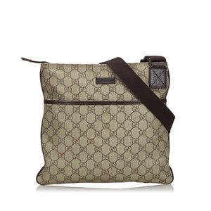 GUCCI GG SUPREME CROSSBODY MESSENGER TRAVEL BAG